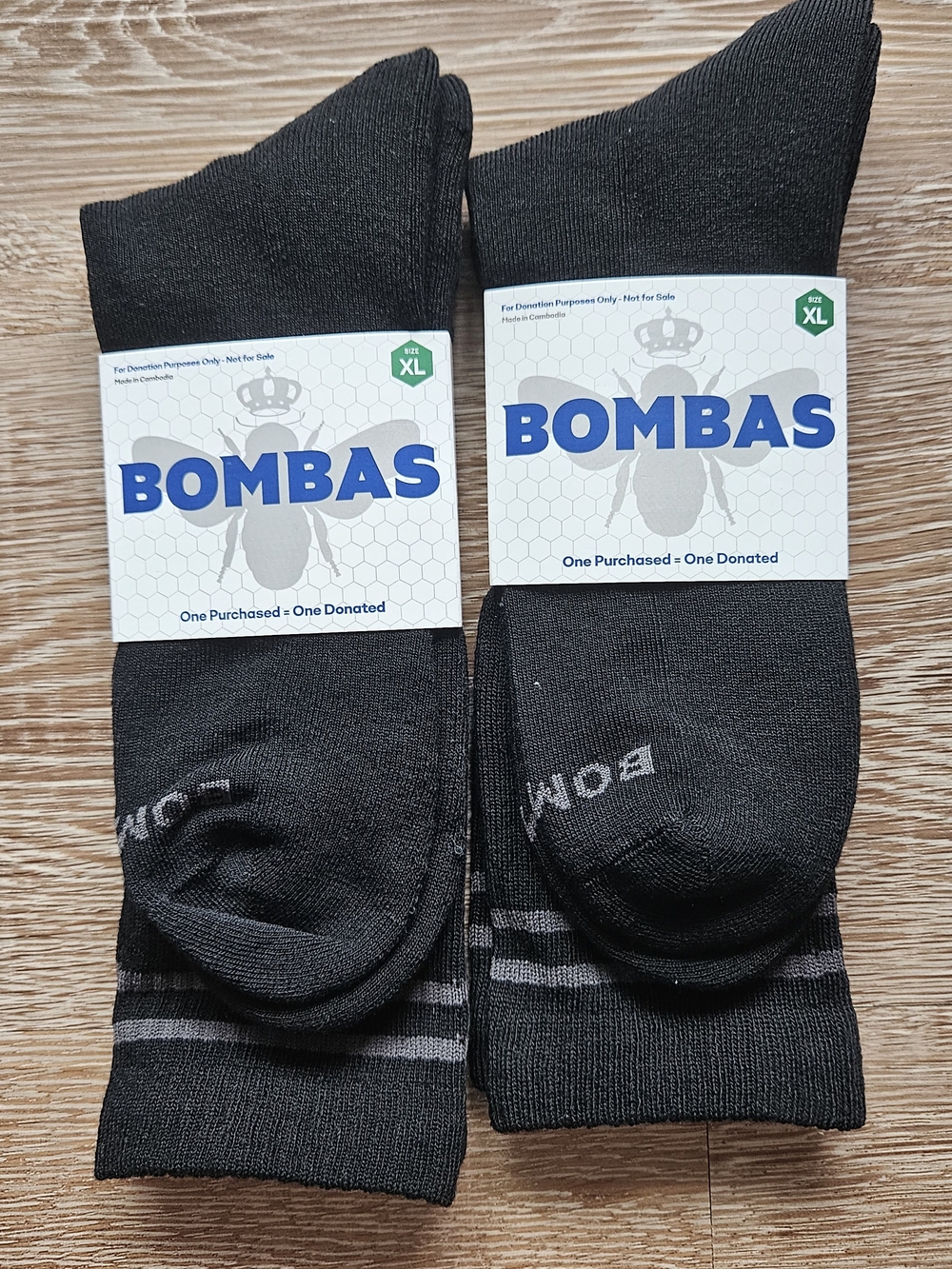 Bombas Black Crew Athletic Socks with Gray Stripe Detail Size XL